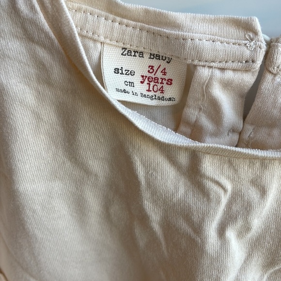 Zara ivory ruffled long sleeve tee 3/4 yes - Picture 4 of 4